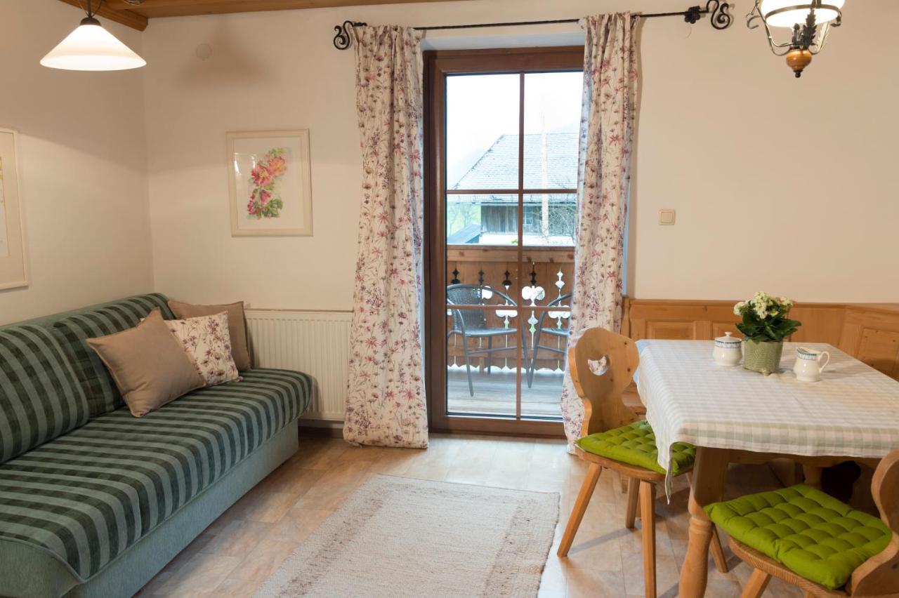 Ferienwohnung Dichtlbauer Sankt Gilgen Esterno foto